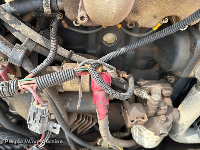 image for item DX0637 2004 Wacker Nueson RT trench compactor