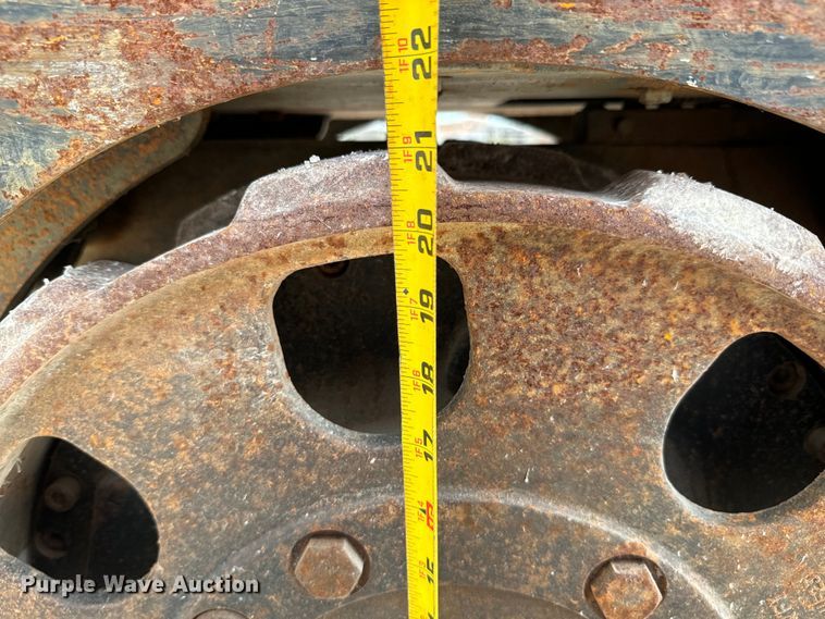 image for item DX0637 2004 Wacker Nueson RT trench compactor