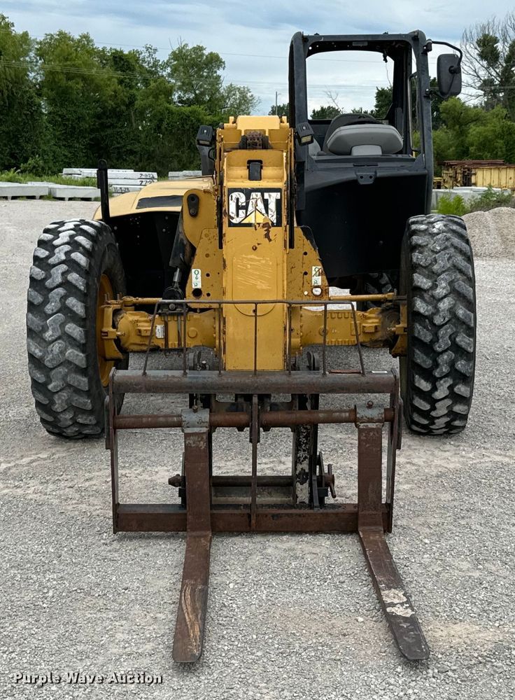 image for item DX0638 2005 Caterpillar TH460B telehandler