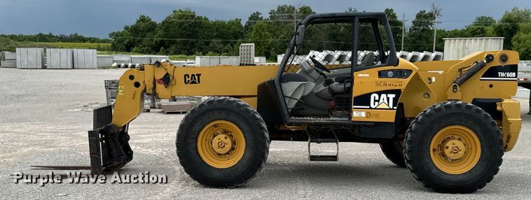 image for item DX0638 2005 Caterpillar TH460B telehandler
