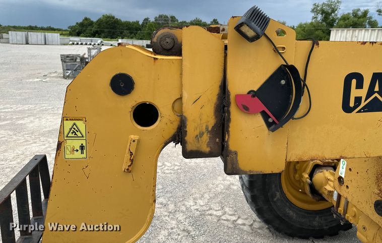 image for item DX0638 2005 Caterpillar TH460B telehandler