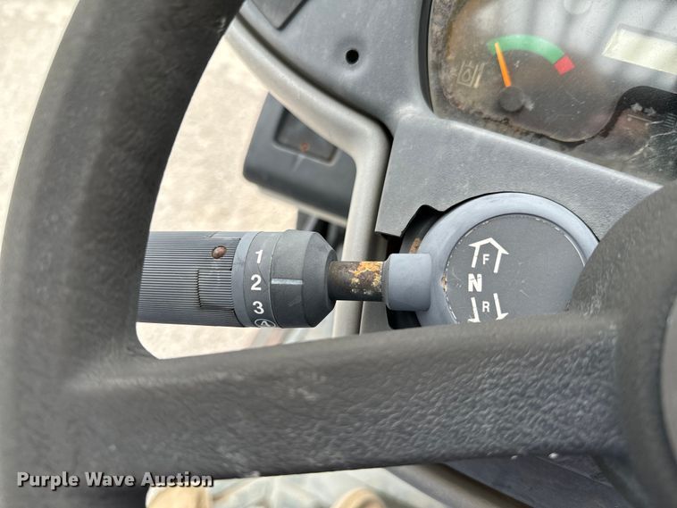 image for item DX0638 2005 Caterpillar TH460B telehandler