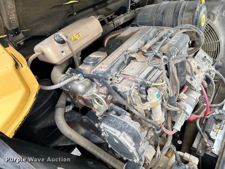 image for item DX0638 2005 Caterpillar TH460B telehandler