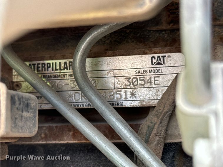 image for item DX0638 2005 Caterpillar TH460B telehandler