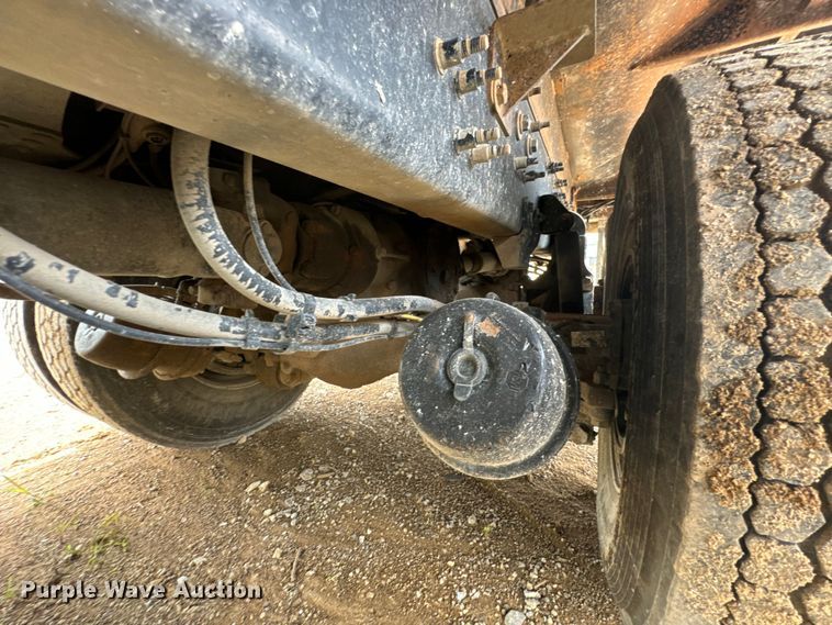 image for item DX0639 2017 Mack GU713 dump truck