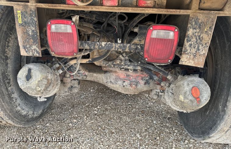 image for item DX0639 2017 Mack GU713 dump truck