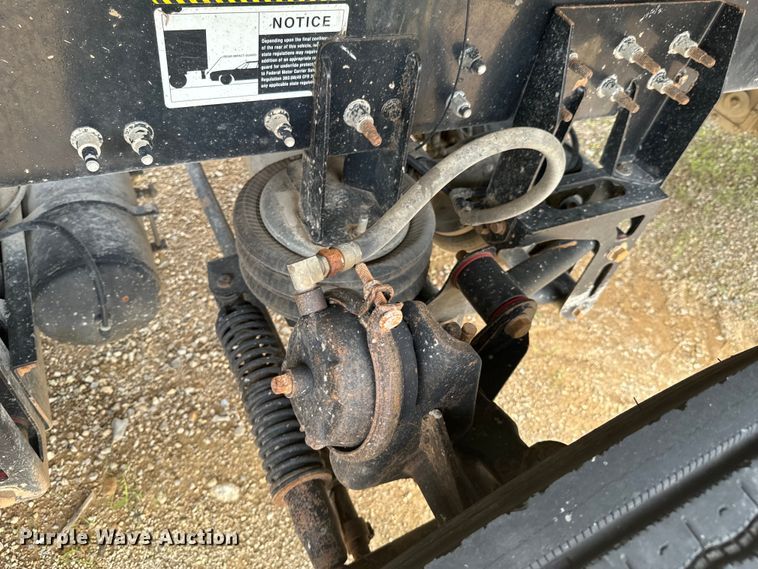 image for item DX0639 2017 Mack GU713 dump truck