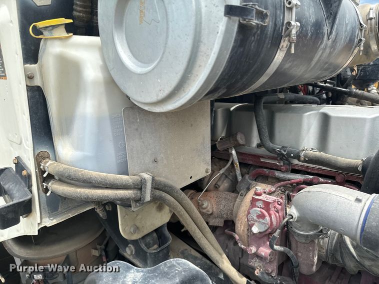 image for item DX0639 2017 Mack GU713 dump truck