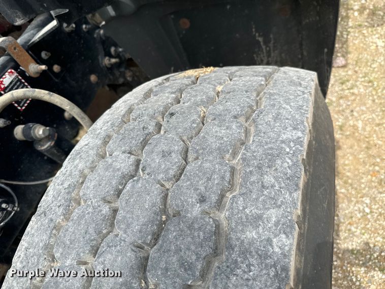 image for item DX0639 2017 Mack GU713 dump truck