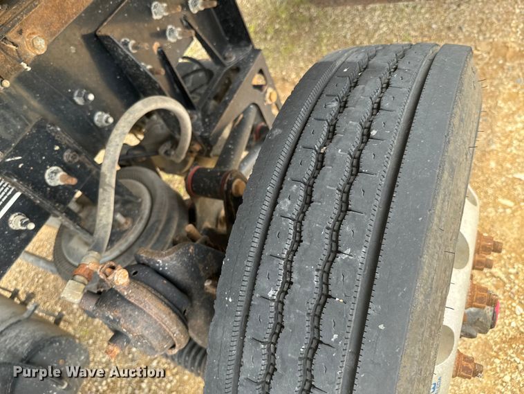 image for item DX0639 2017 Mack GU713 dump truck