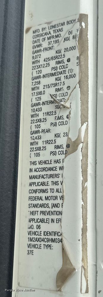 image for item DX0639 2017 Mack GU713 dump truck