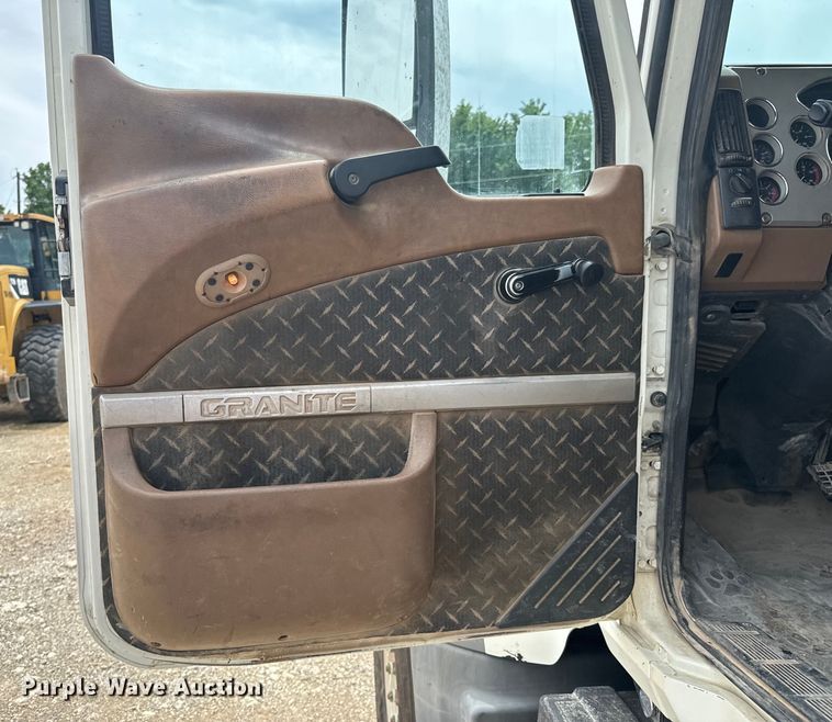 image for item DX0640 2017 Mack GU713 dump truck