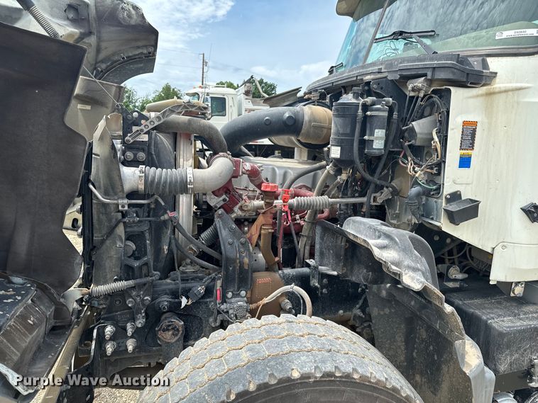 image for item DX0640 2017 Mack GU713 dump truck