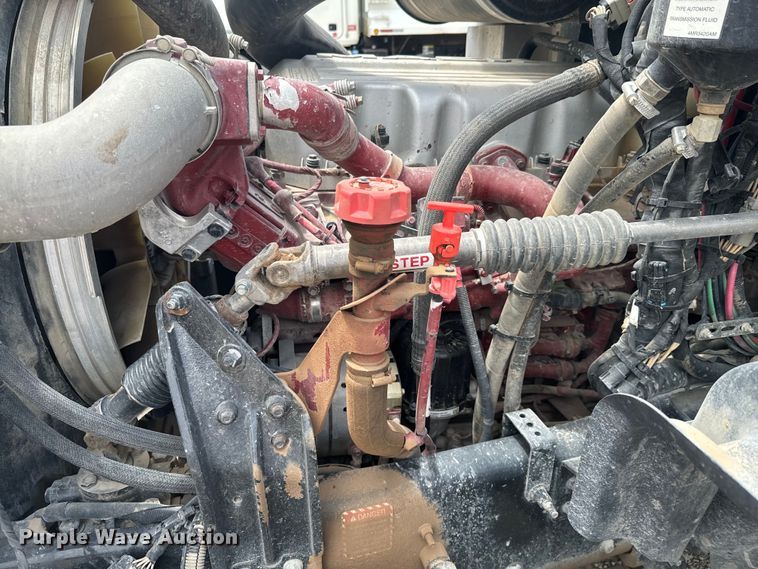 image for item DX0640 2017 Mack GU713 dump truck