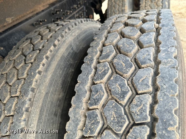 image for item DX0640 2017 Mack GU713 dump truck