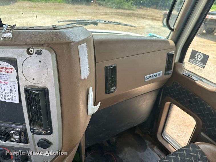 image for item DX0641 2017 Mack GU713 dump truck