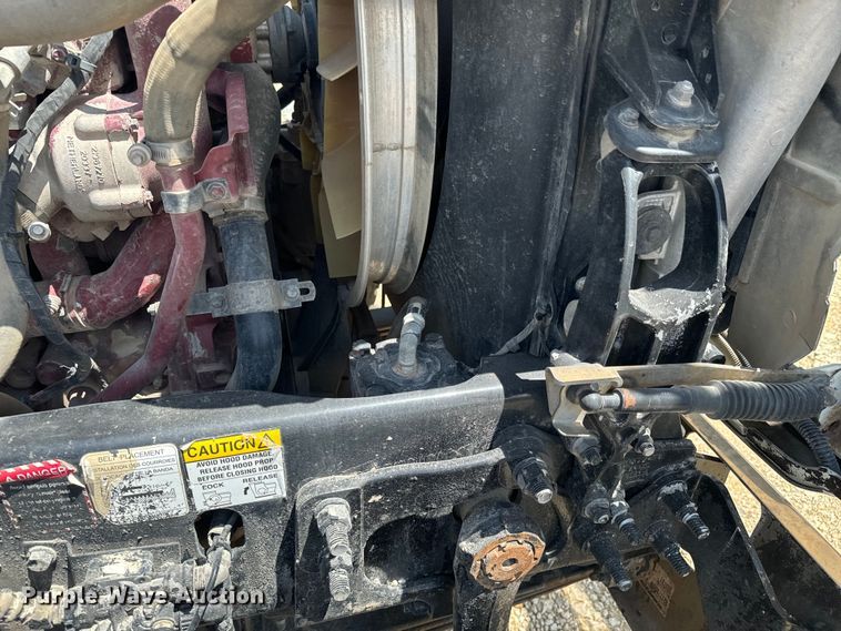 image for item DX0641 2017 Mack GU713 dump truck