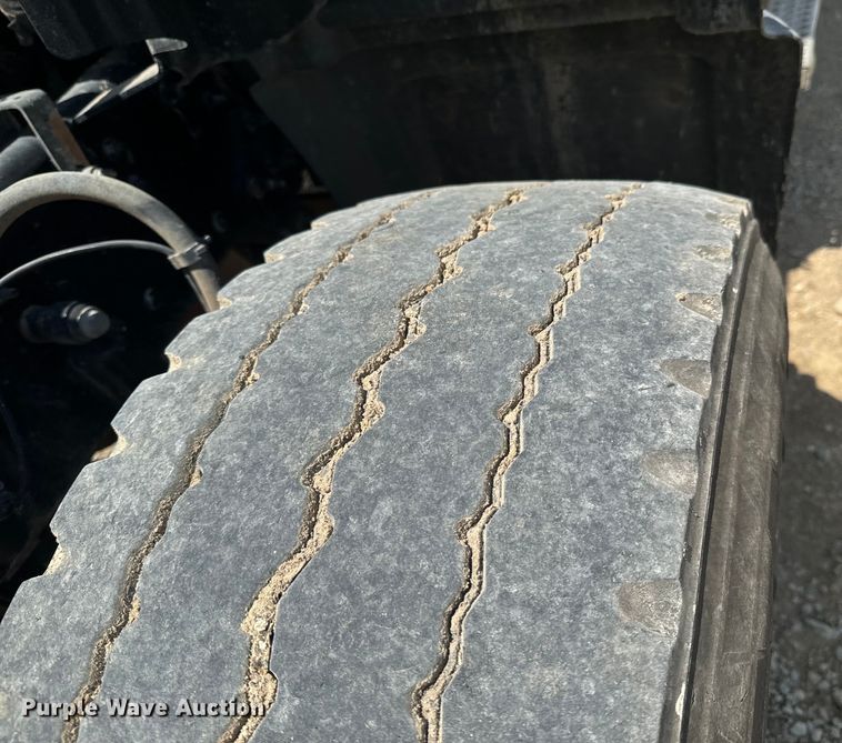 image for item DX0641 2017 Mack GU713 dump truck