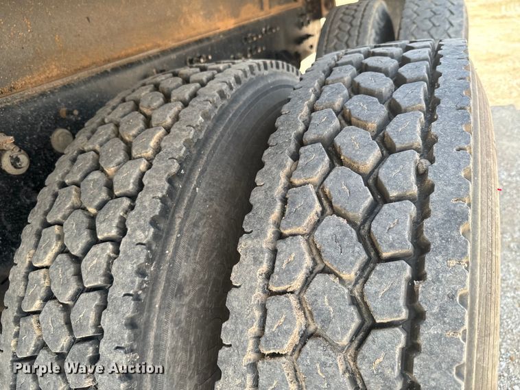 image for item DX0641 2017 Mack GU713 dump truck