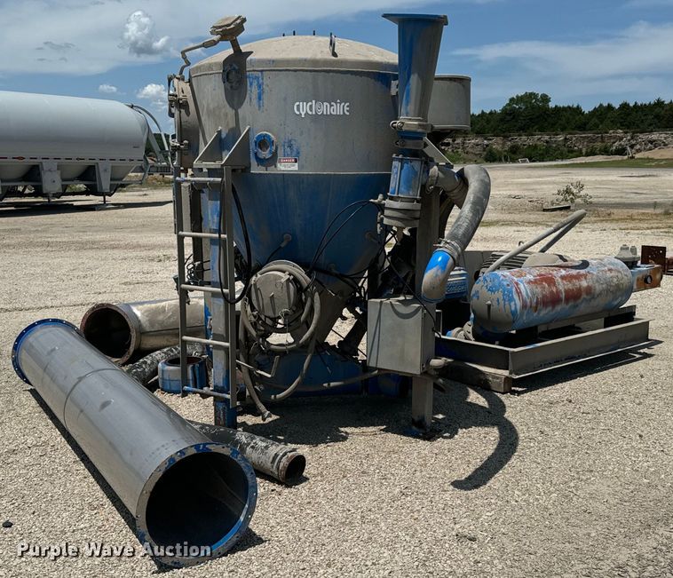 image for item DX0643 Cyclonaire pneumatic rail car unloader