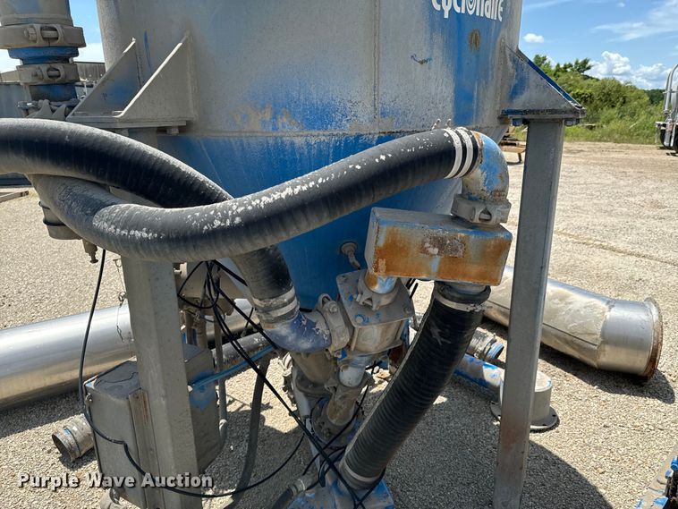 image for item DX0643 Cyclonaire pneumatic rail car unloader