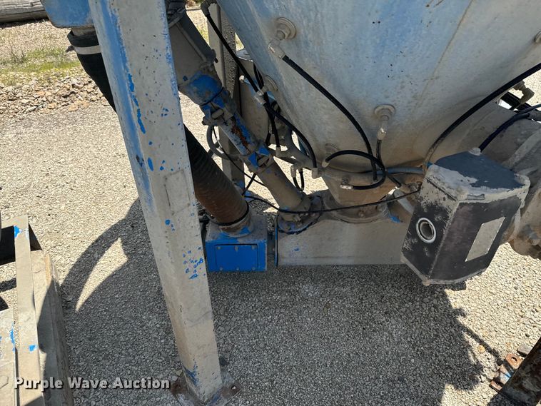 image for item DX0643 Cyclonaire pneumatic rail car unloader