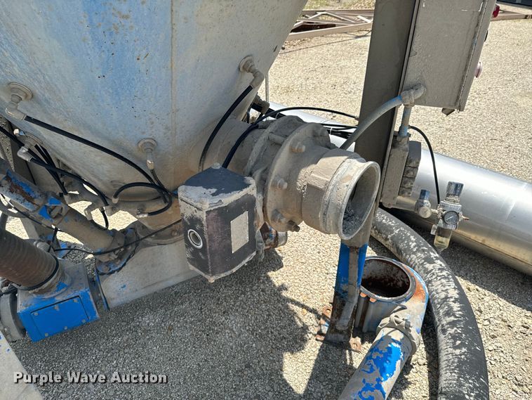 image for item DX0643 Cyclonaire pneumatic rail car unloader