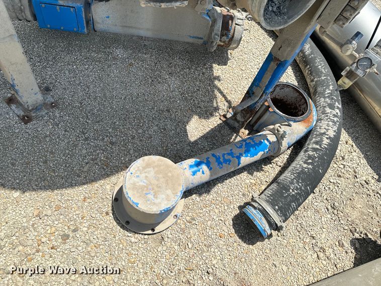 image for item DX0643 Cyclonaire pneumatic rail car unloader