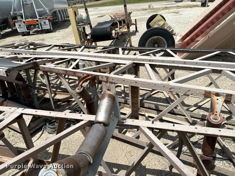 image for item DX0657 Falk  Quadrive  radial stacking conveyor