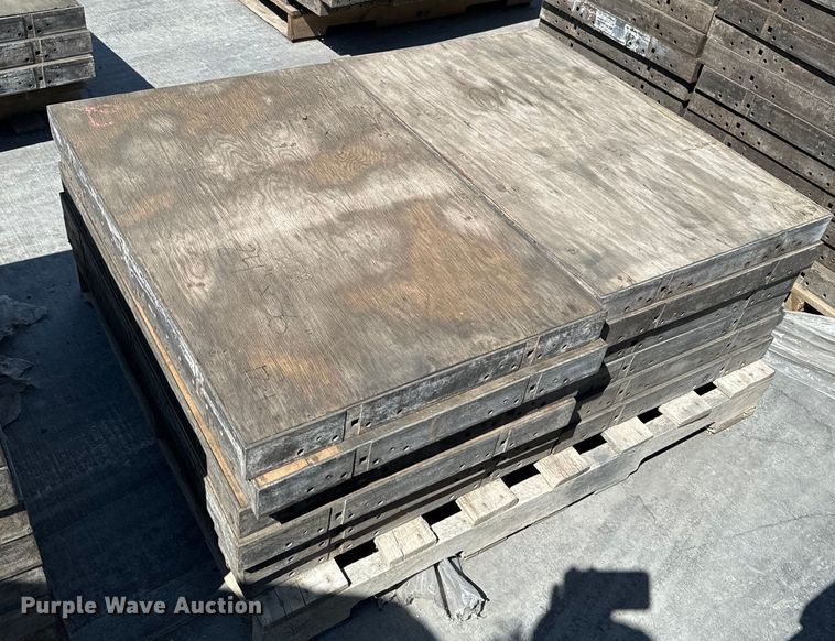 image for item DX0660 Concrete equipment