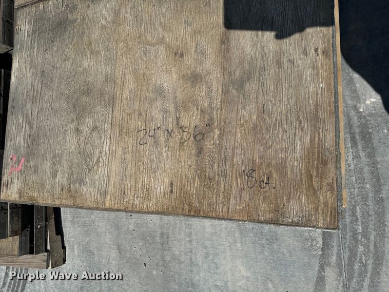 image for item DX0660 Concrete equipment