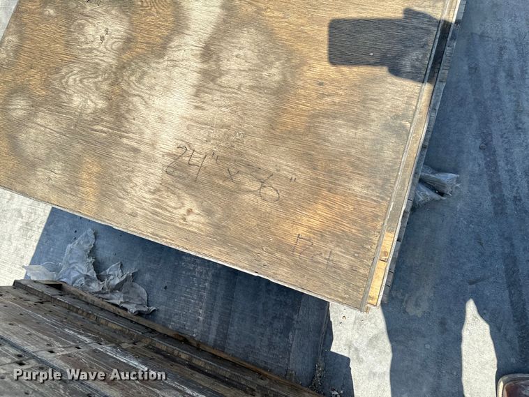 image for item DX0660 Concrete equipment