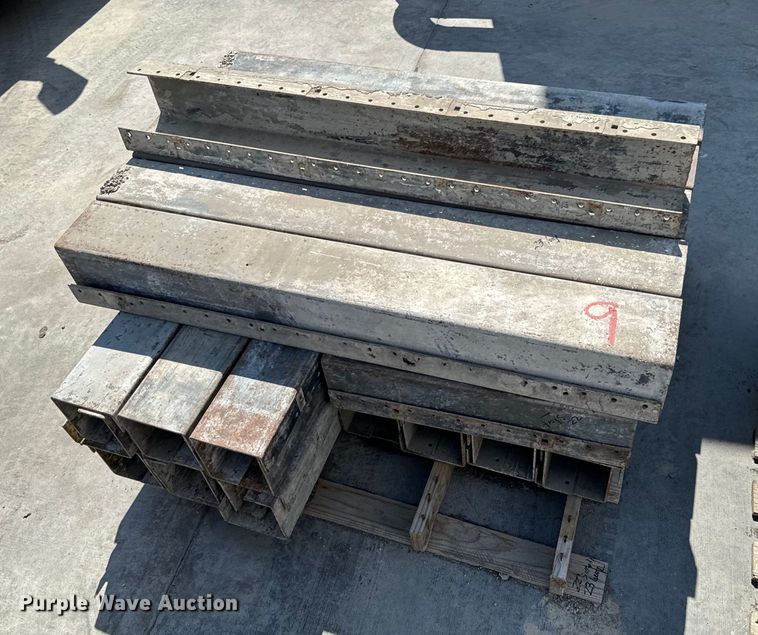 image for item DX0660 Concrete equipment
