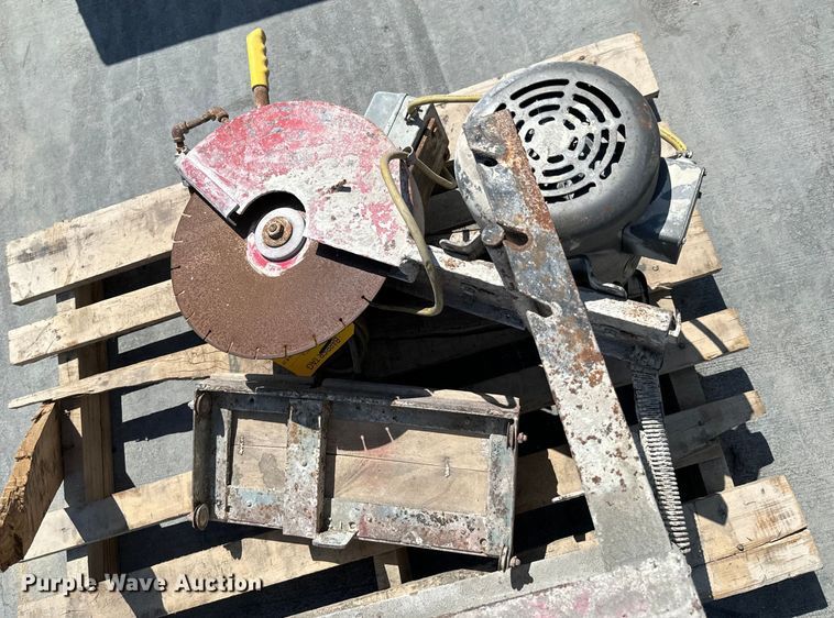 image for item DX0660 Concrete equipment