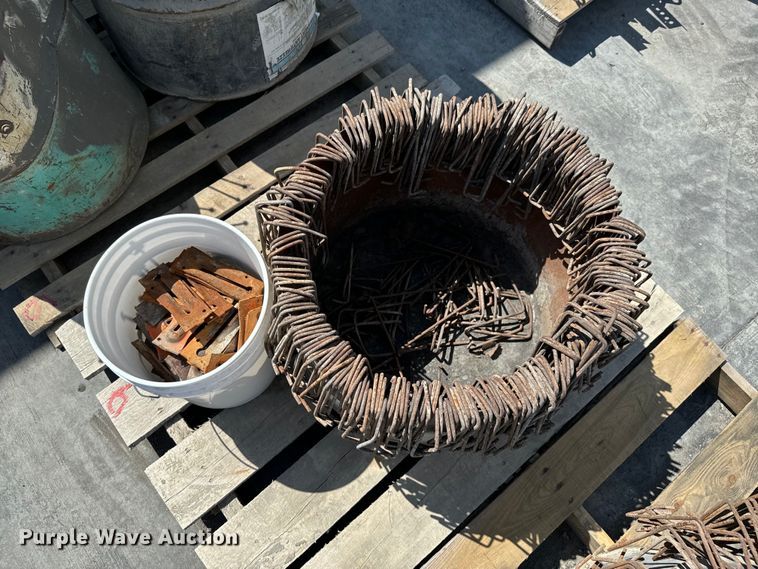 image for item DX0660 Concrete equipment