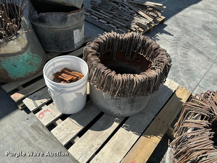 image for item DX0660 Concrete equipment