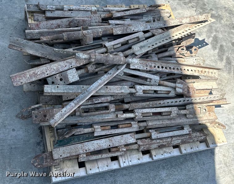 image for item DX0660 Concrete equipment