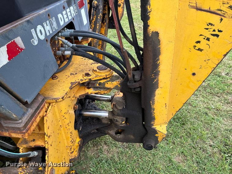 image for item DX0667 1988 John Deere 310C backhoe