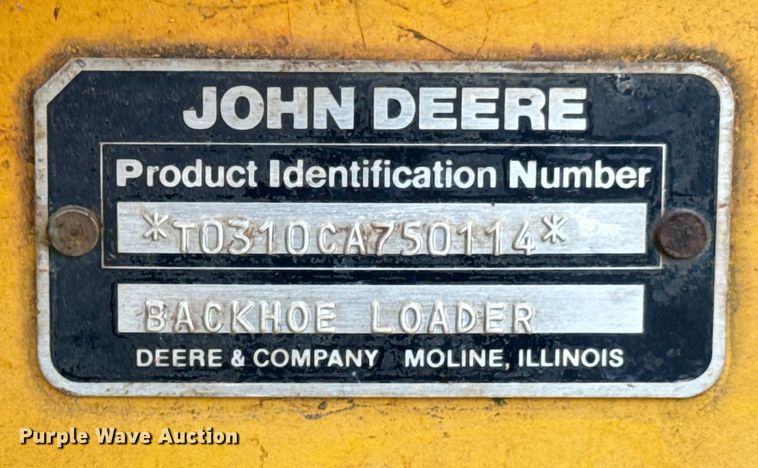 image for item DX0667 1988 John Deere 310C backhoe