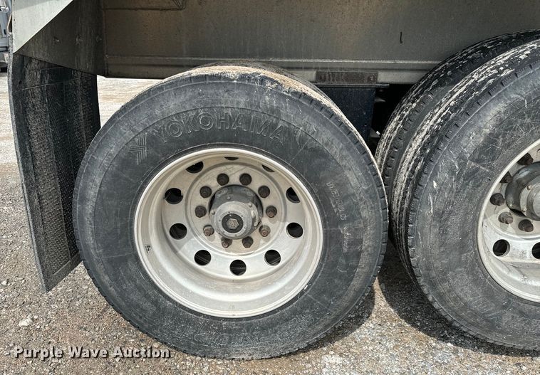 image for item DX0677 2021 Travis end dump trailer