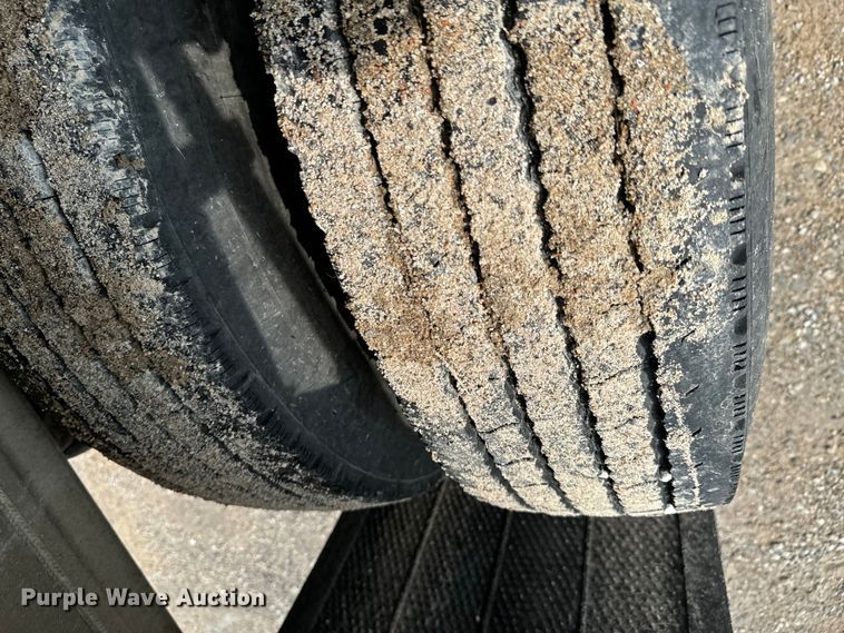 image for item DX0677 2021 Travis end dump trailer