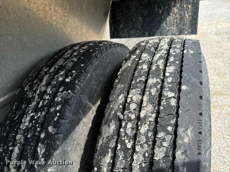 image for item DX0677 2021 Travis end dump trailer