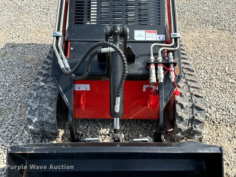 image for item DX0698 2023 AGT LRT23 compact utility loader