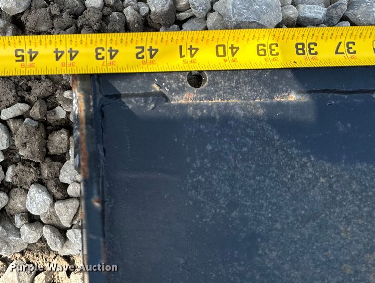 image for item DX0698 2023 AGT LRT23 compact utility loader