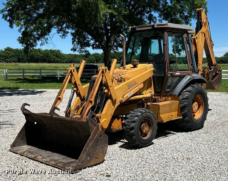 image for item DX0703 1999 Case 580L backhoe