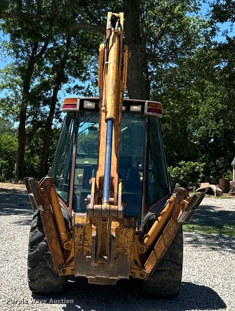 image for item DX0703 1999 Case 580L backhoe