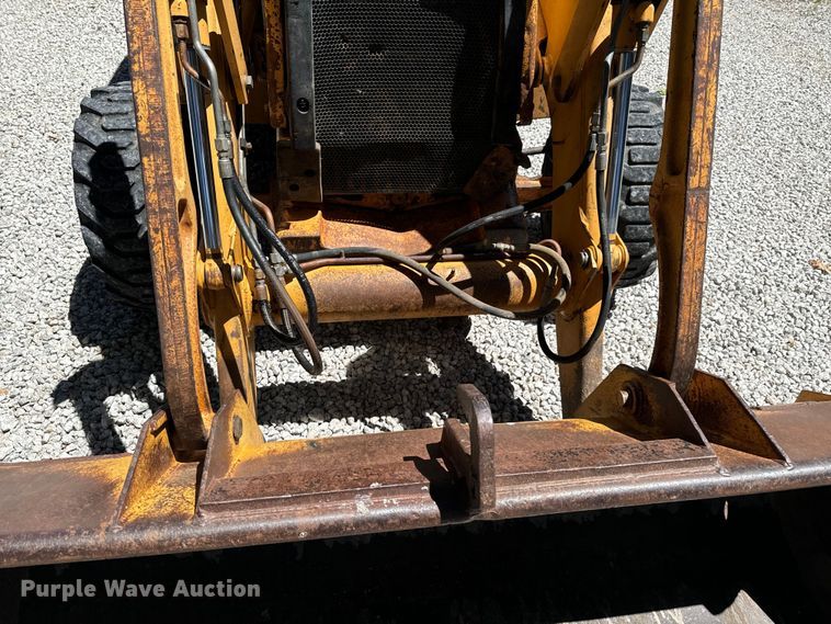 image for item DX0703 1999 Case 580L backhoe