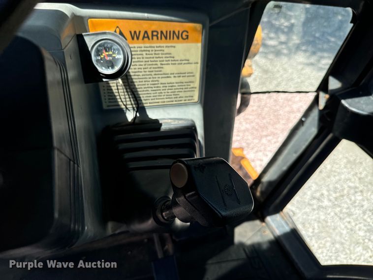 image for item DX0703 1999 Case 580L backhoe