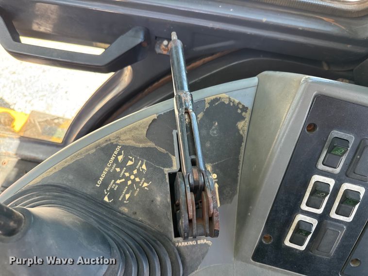 image for item DX0703 1999 Case 580L backhoe