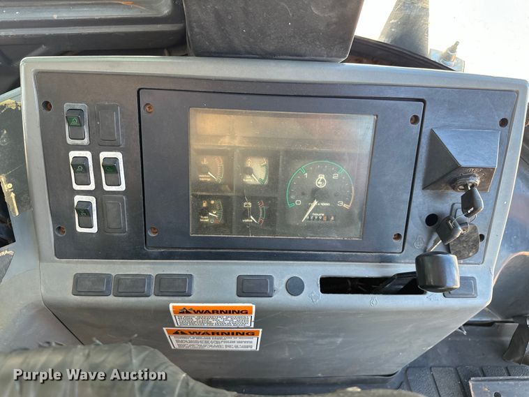 image for item DX0703 1999 Case 580L backhoe